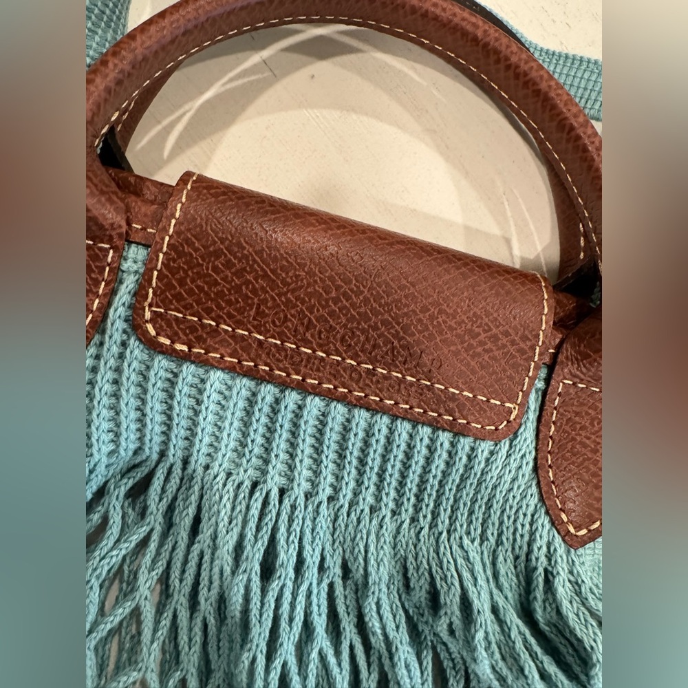 Longchamp
Le Pliage Filet Knit Top Handle Bag
Lagoon - Picture 8 of 9